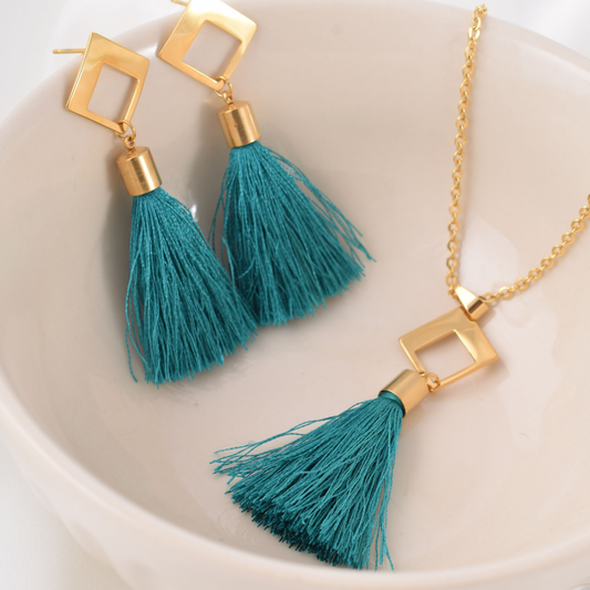 Set collar y aretes - hilos verde