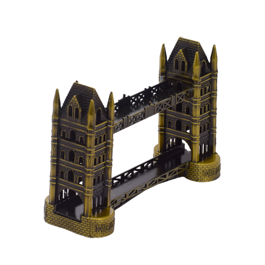 Adorno metal Tower Bridge